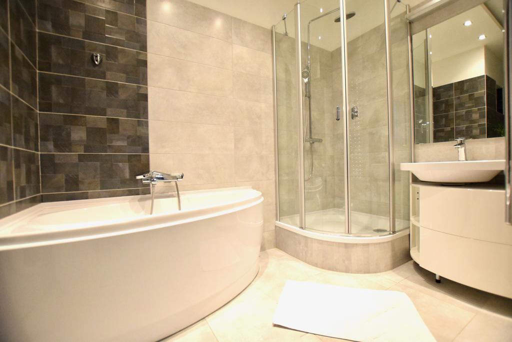 Standard Apartment By Hi5 - Close To Buda Castle بودابست المظهر الخارجي الصورة